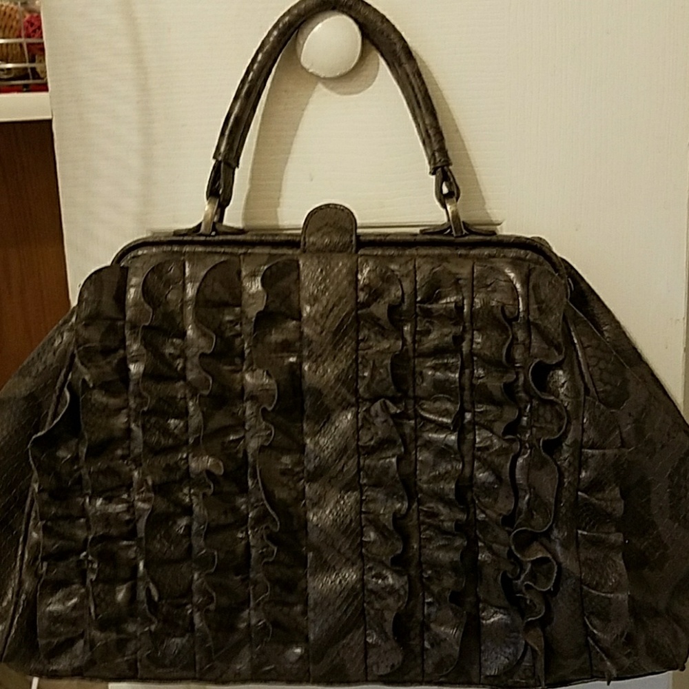 Jessica Simpson purse